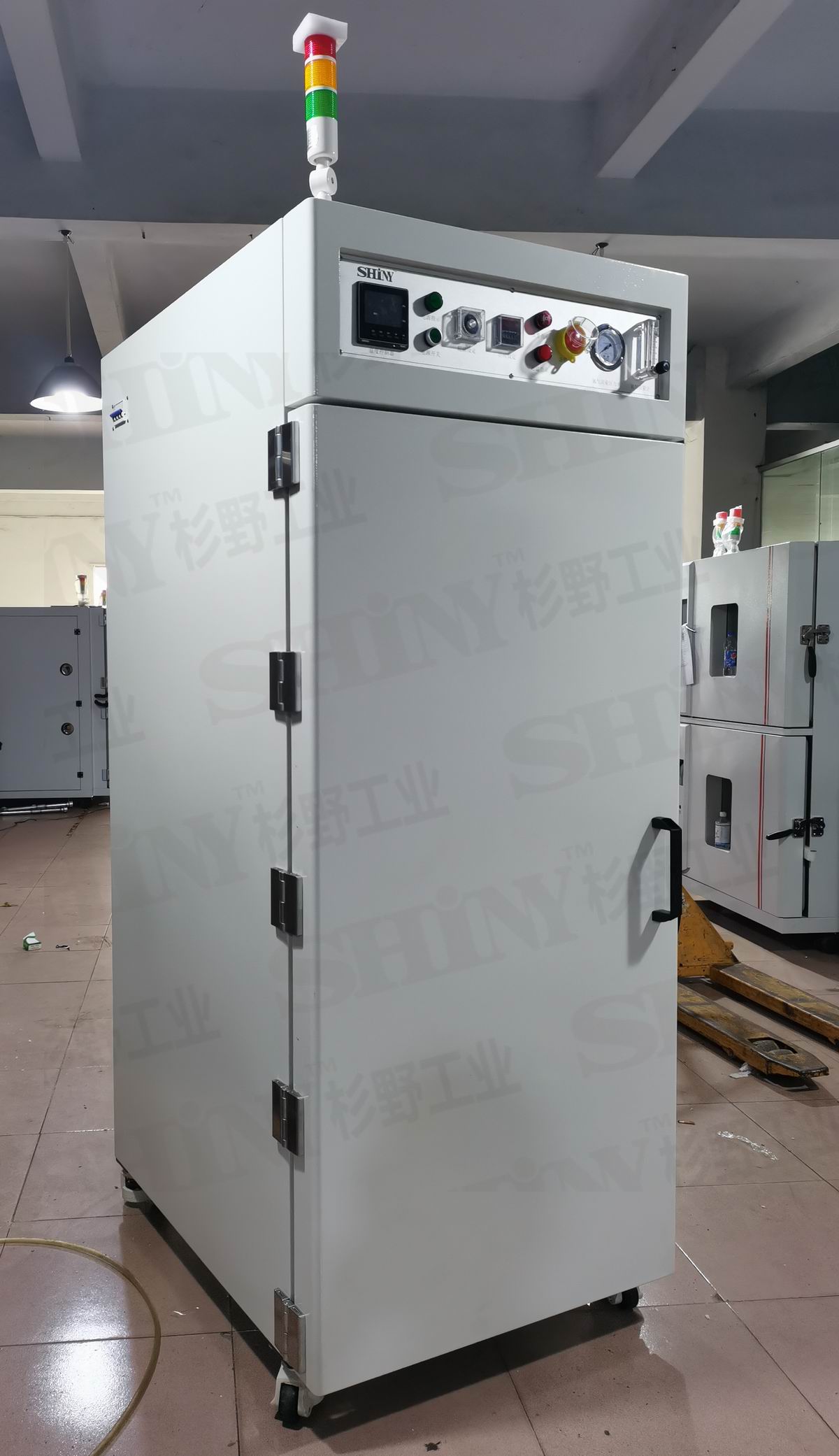 �o�������䣨������䣩